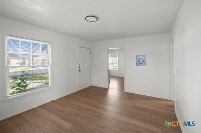 Photo - 1404 Mulford St
