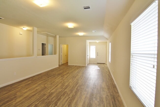 6031 Sunrise Light Ln