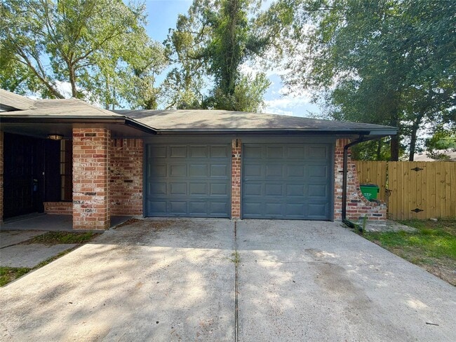 Photo - 3427 Dovie Dr