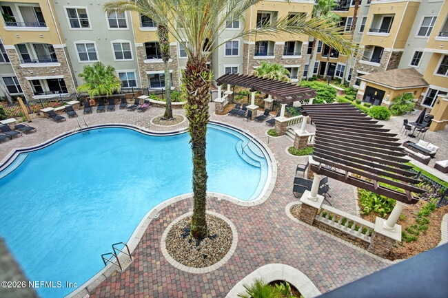Building Photo - 8539 Gate Pkwy W Unit 9330