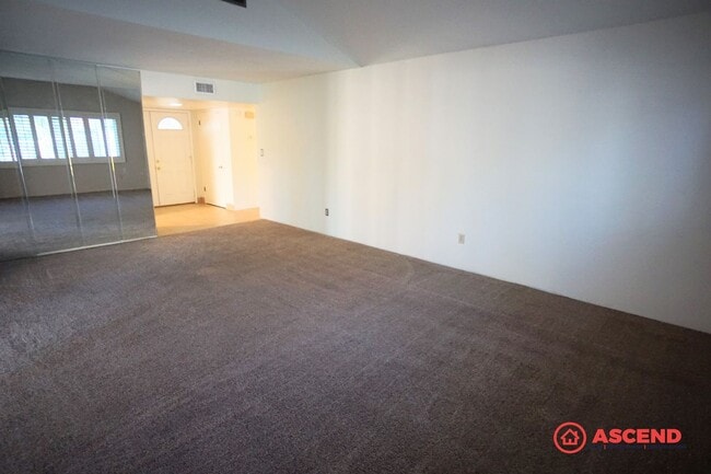 Photo - Gorgeous Home in Stockdale Park!