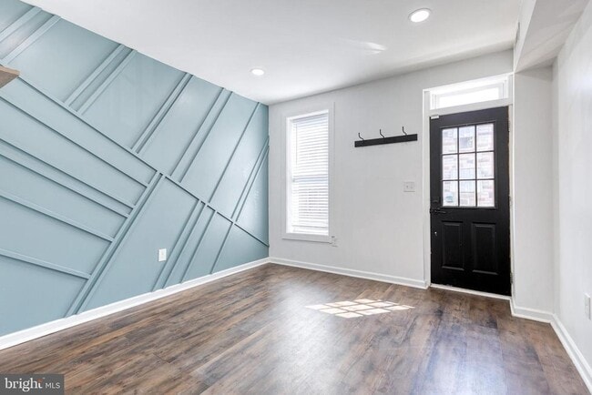 Photo - 610 Wyeth St