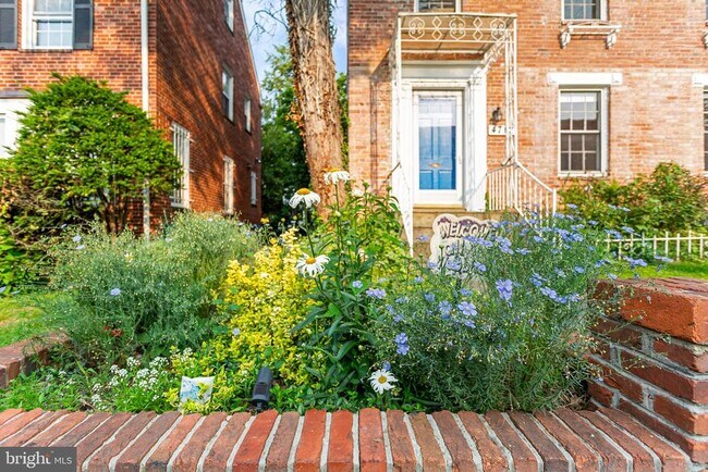 Photo - 4712 Piney Branch Rd NW