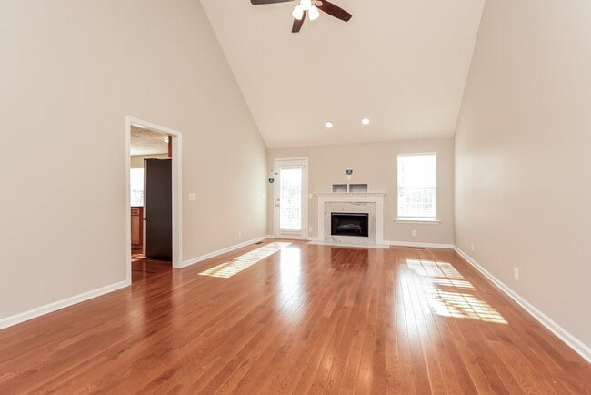 Photo - 7136 Legacy Dr