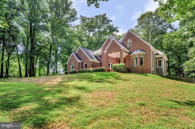 Photo - 502 Seneca Knoll Ct
