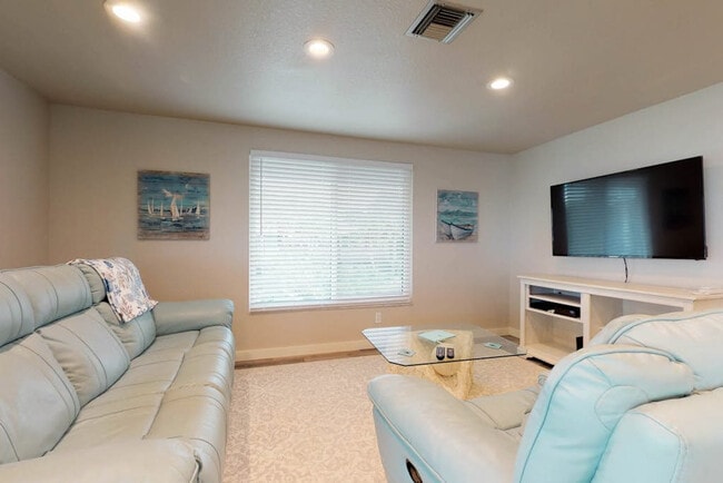 Photo - 211 S Bay Blvd Unit SI ID1591519P