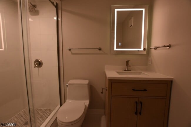 24 Sunrise Dr