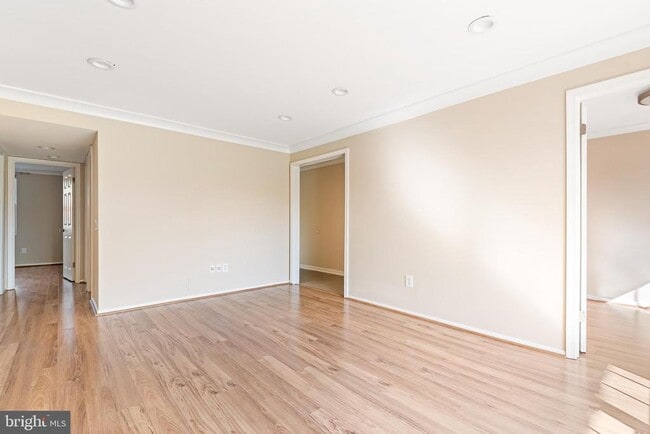 Photo - 103 Fort Evans Rd SE Unidad B