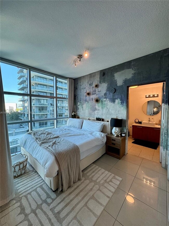 Photo - 3301 NE 1st Ave Unit H1013