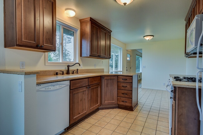 Photo - 4 Bedroom House in Coupeville