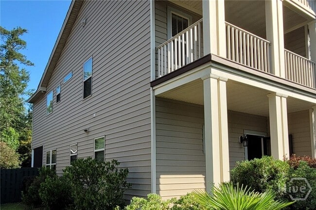 Photo - 60 Teachers Row