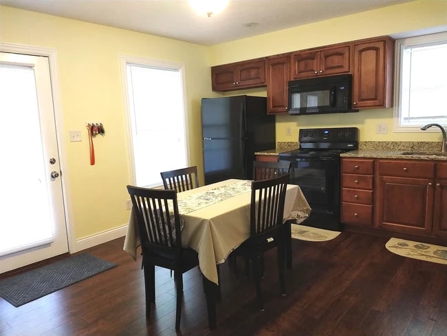 Photo - 1752 W Countryside Ln