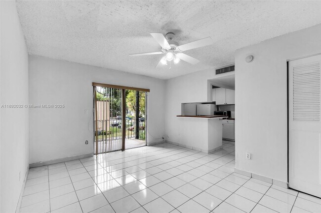 Photo - 10776 N Kendall Dr Unit F14