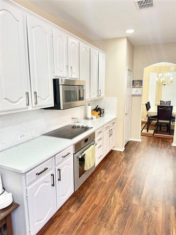 Photo - 652 Forest Hill Dr