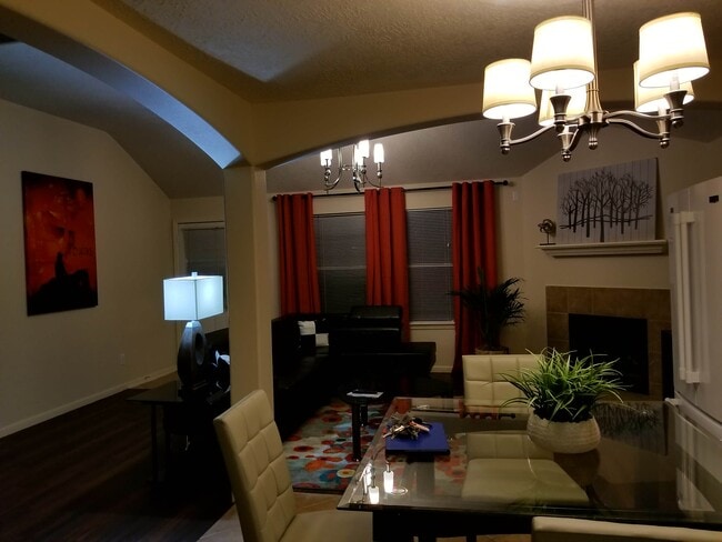 Building Photo - 3311 Maris Way