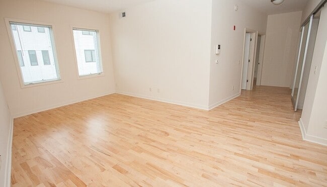 Photo - 242 E Water St Unit 308