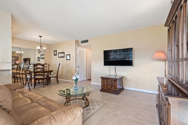 Photo - 5300 Washington St Unit C218