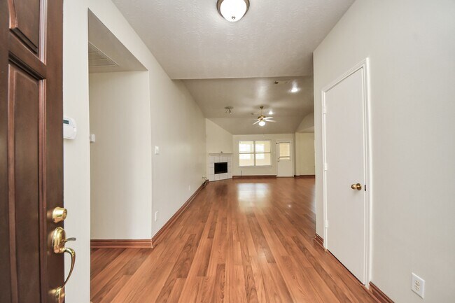 Photo - 4235 Custer Creek Dr
