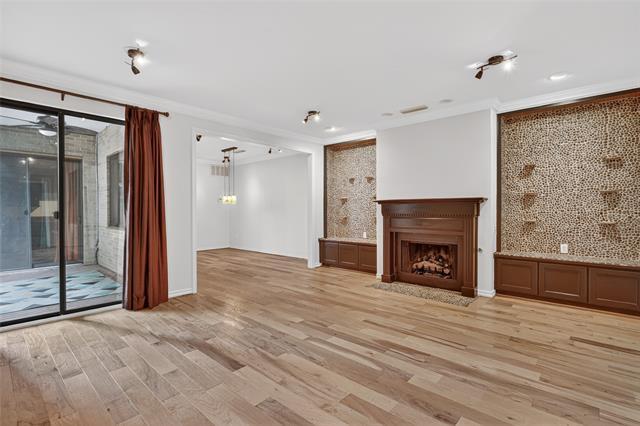 Photo - 5713 Pershing Ave