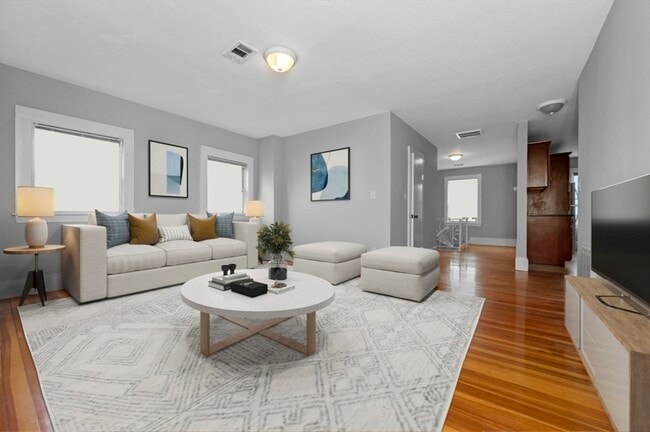 Photo - 129 Lynnway Apartment Unit #3