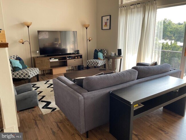 Photo - 2509 Baltimore Rd Unidad 7