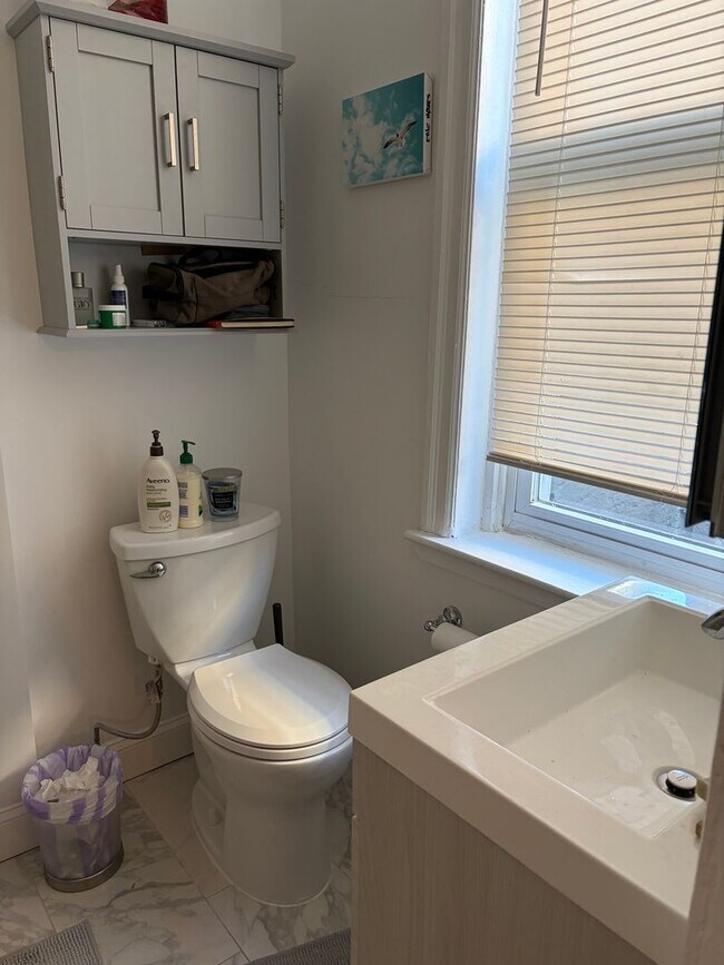 Photo - Queen Village - Fabric Row - 1  Bedroom 1 Bath Apartment Unidad #3R