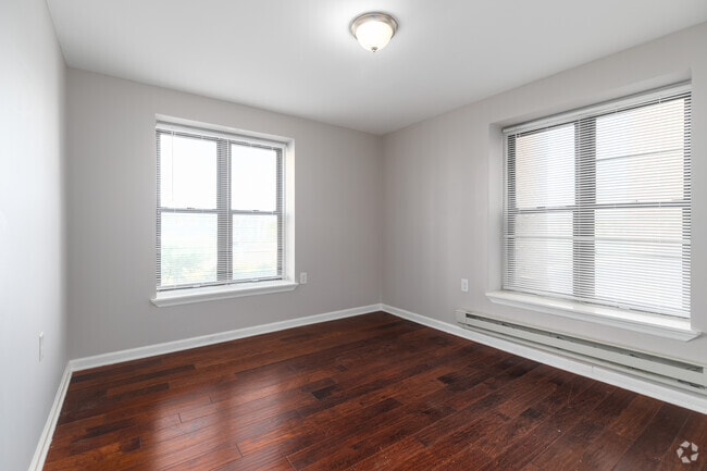 2BR, 1BA - Second Bedroom