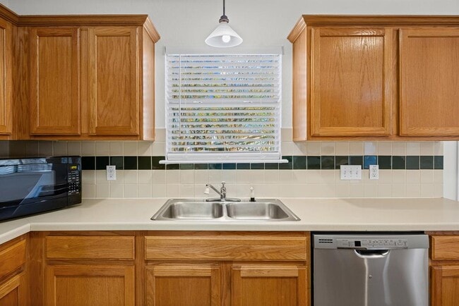 Photo - 4420 Destinys Gate Dr