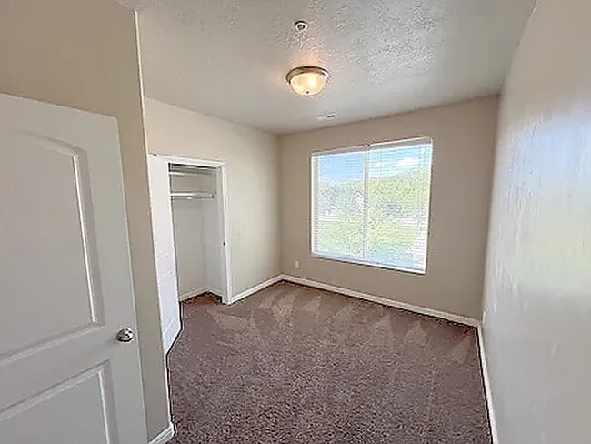 Photo - 426 W 200 N St Unit 203