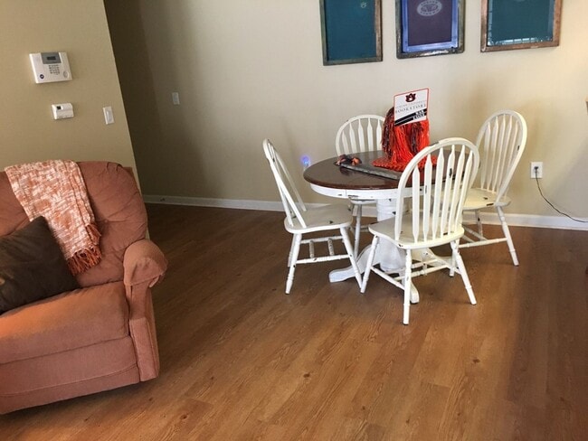 Photo - Fall 2026 The Edge Condos - 3 Bedroom