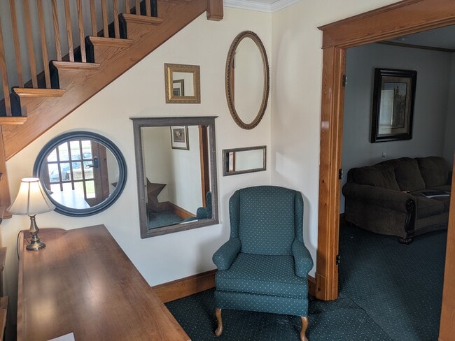 Photo - 401 State St