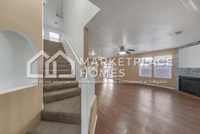 Photo - 1028 Alexandra St SW