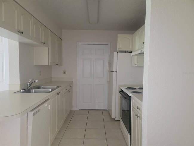Photo - 2550 N Alafaya Trail Unit 5105
