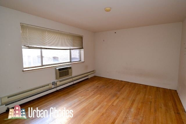 Building Photo - 648 W Wrightwood Ave Unit A05C Rental