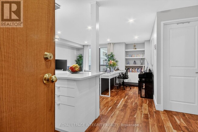 Photo - 199 Kent St Unit 1702