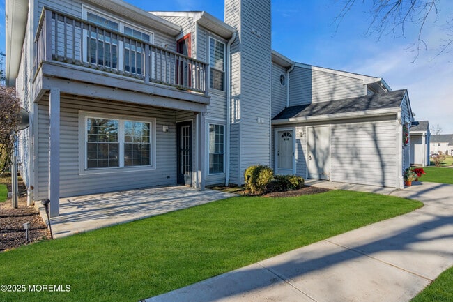 Photo - 435 Hancock Pl