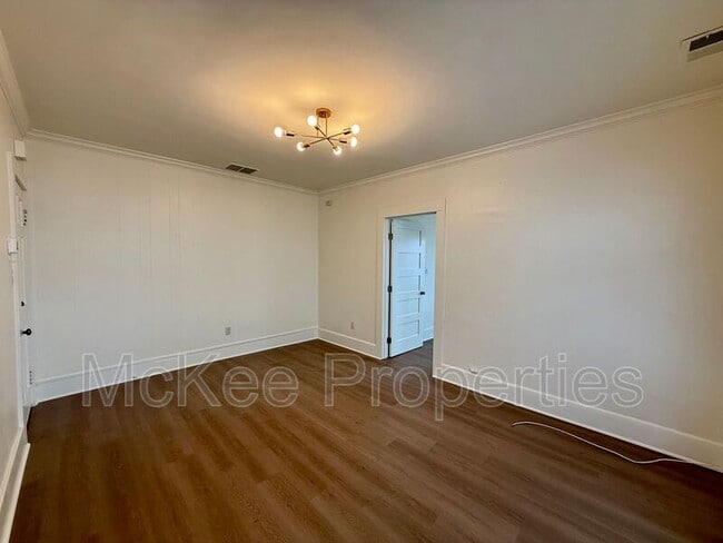 Photo - 2144 1/2 First Avenue