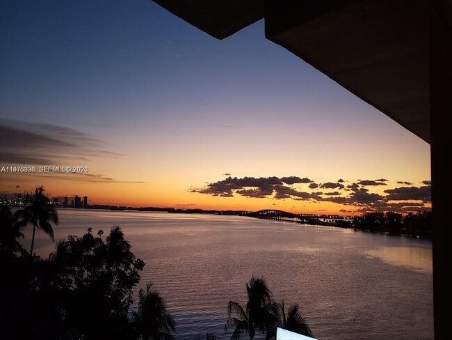 Photo - 2451 Brickell Ave Unit 18F