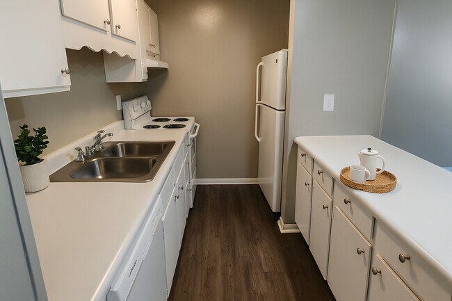 Photo - 906 NW Candlewood Dr