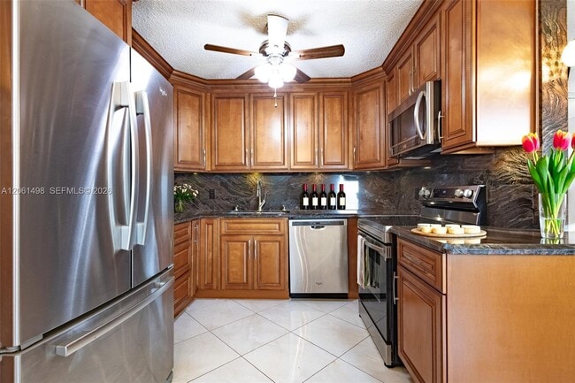 Photo - 3049 Wolverton C Unit 3049