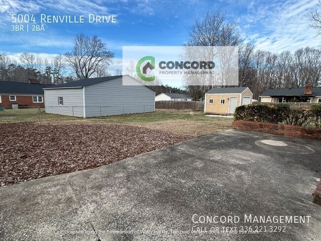 Photo - 5004 Renville Dr