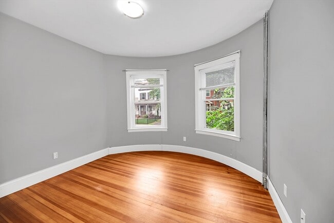 Photo - 79 Perkins St Unit 1