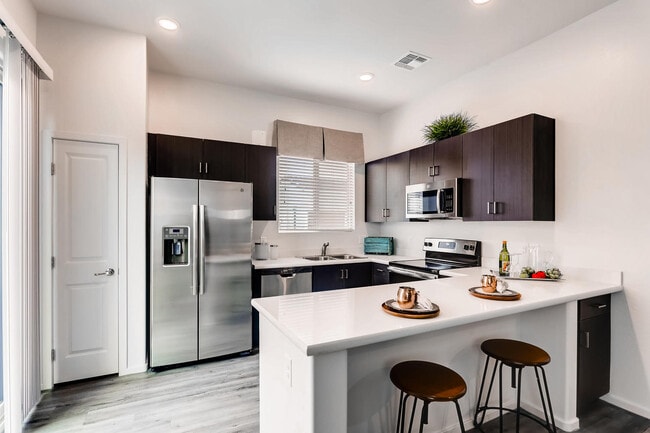 Building Photo - Avilla Lehi Crossing Rental