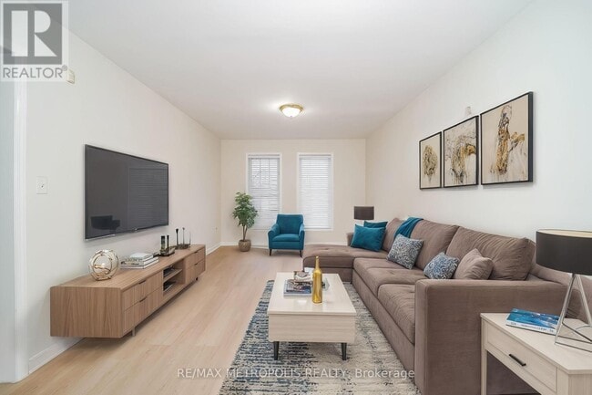 Photo - 20 Bottomwood St