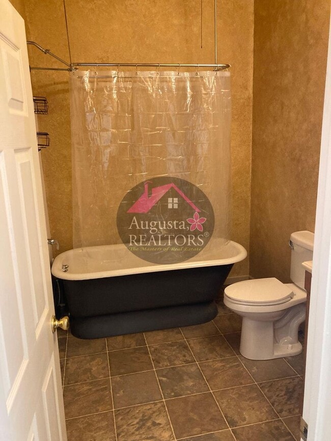 Photo - Beautifully Remodeled Home for Lease