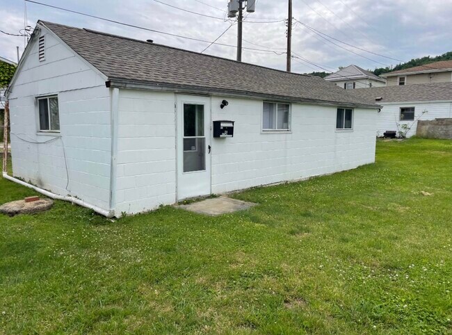 Photo - 411 W Main St