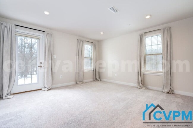 Photo - 7868 Mine Run Rd