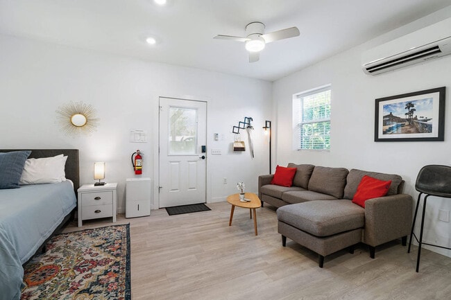 Photo - 23 Old Mission Ave Unidad ID1281971P