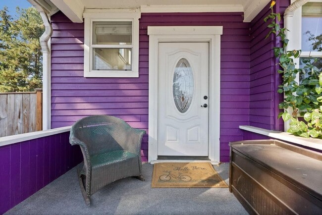 Photo - Spacious 3-Bed Tacoma Home w/ Office, A/C,...