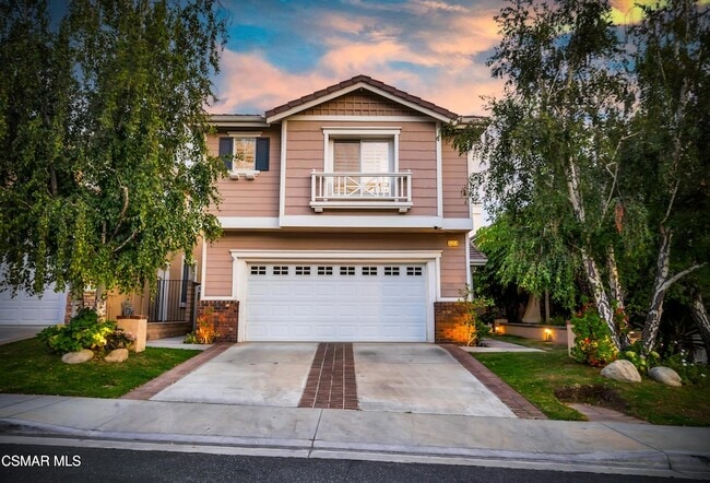 Building Photo - 3044 Ferncrest Pl